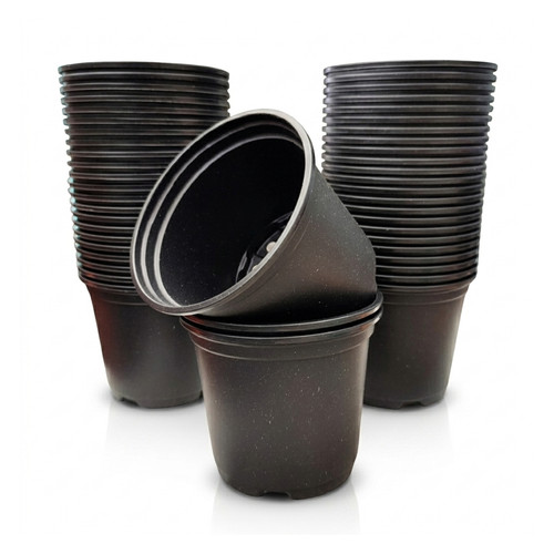 5cm plastic plant - plant, pots
