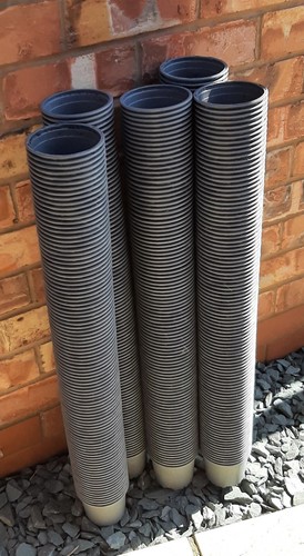 Plant pots 250 used - pots,, 10.5cm